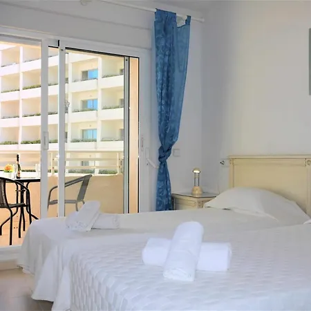 Apartman Apolo17 E39, 2 *