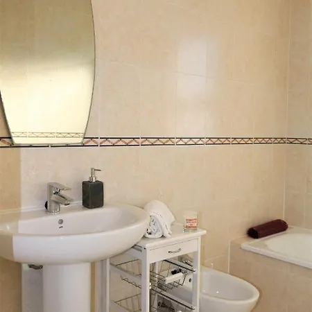 Apartment Apolo17 E39 2 *